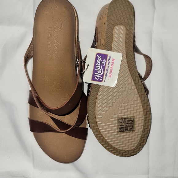 Sketchers Wedge Size 10 - Picture 4 of 4